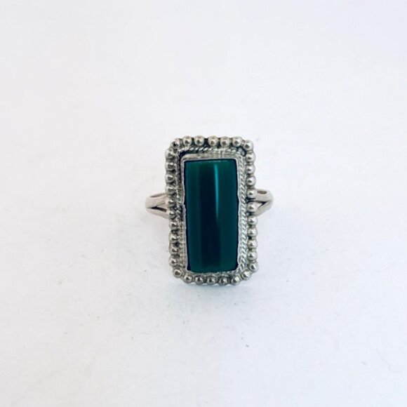 Vintage 925 Sterling Silver Green Onyx Rectangle Ring Size 9 Estate Jewelry - Picture 2 of 12